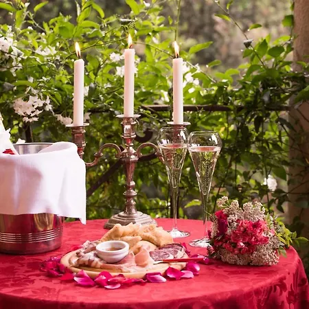 La Dimora Dell'artista 4*