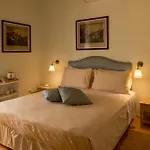 La Dimora Dell'artista 4*