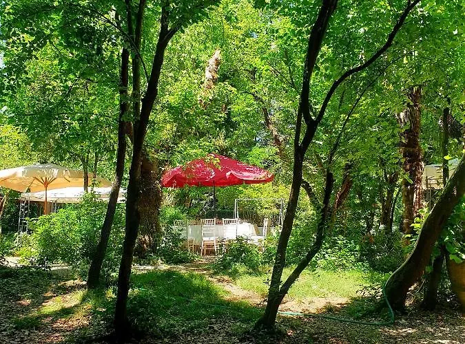 La Dimora Dell'artista 4*